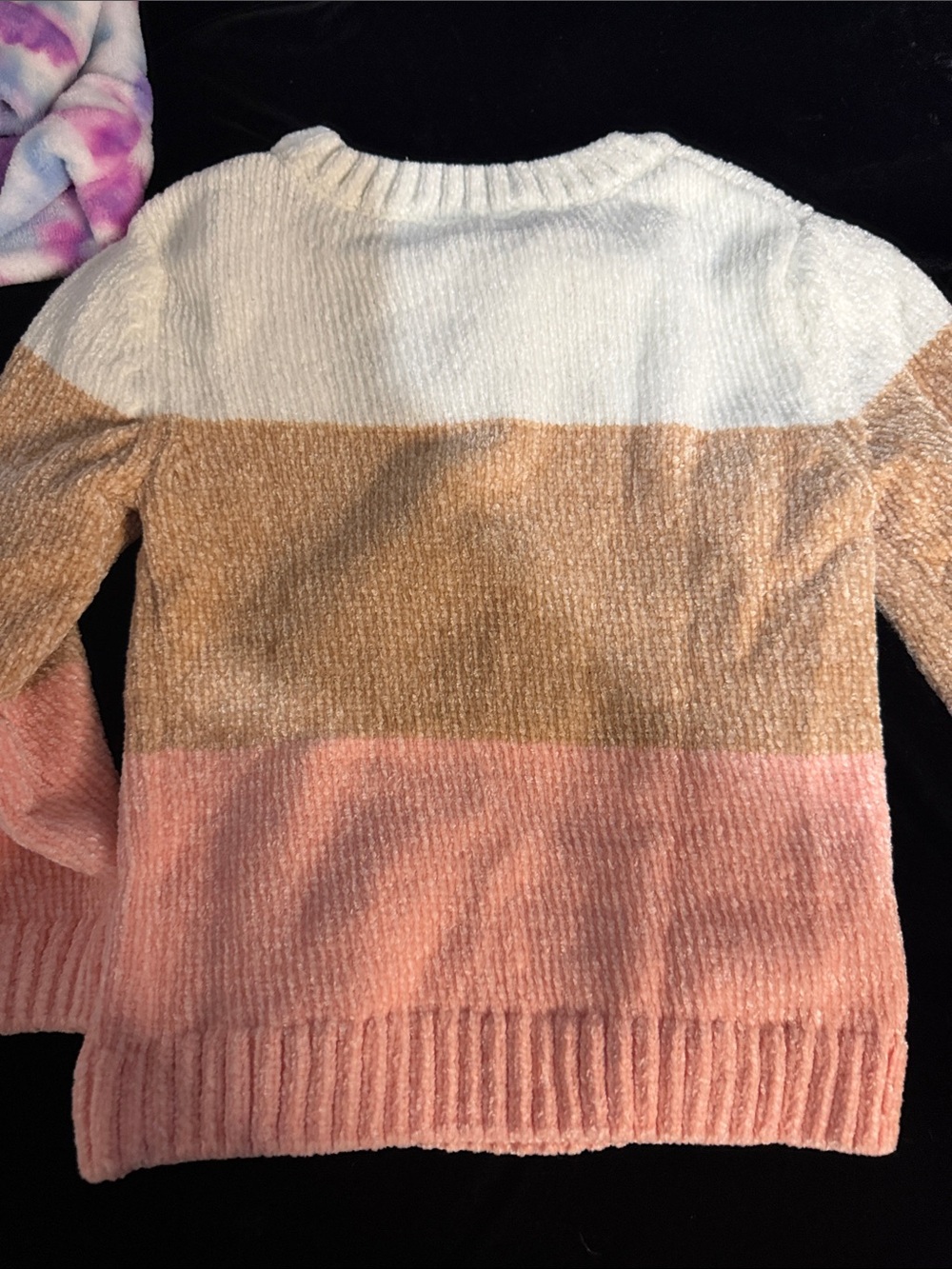 Kids Bundle of plush sweaters size 4 - Picture 10 of 12